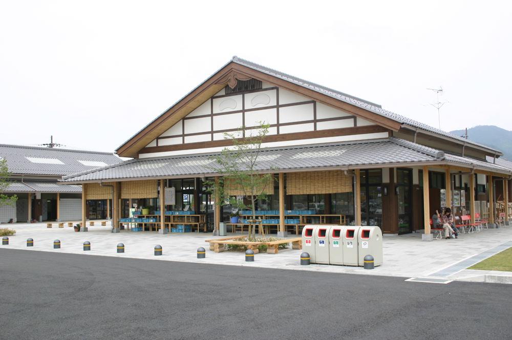 道の駅 丹波おばあちゃんの里 観光スポット 丹波篠山市 丹波市の丹波地域の観光や旅行の魅力を紹介する公式観光ポータルサイト
